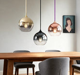 Lampadari Moderni a Sfera con LED e Altezza Regolabile per Sala Pranzo