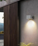 Applique Da Parete Doppia Luce LED Minimal Per Esterno