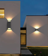 Applique LED Solare Up Down Moderna in Metallo Nero per Esterno