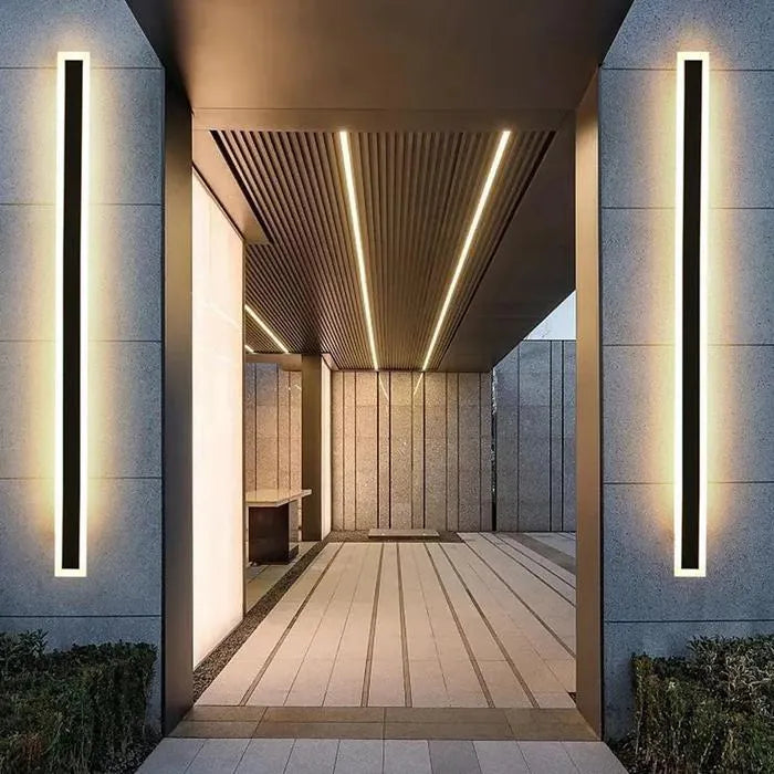 Applique barra LED da esterno a emissione luminosa perimetrale con sensore di movimento