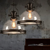 Lampadario post industriale a forma di lanterna semisferica