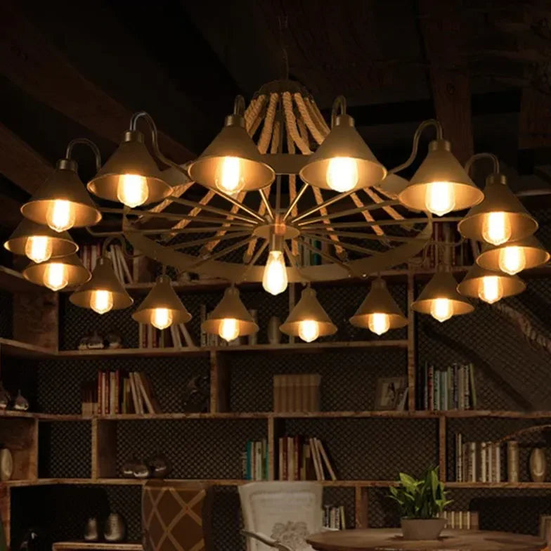 Lampadario Nero a Sospensione Industriale a Ruota