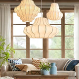 Lampadari Bianchi Classici in Seta Aerodinamici