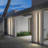 Applique da Esterno Nera Lineare Minimal con Sensore di Movimento