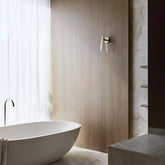 Lampada da Parete in Vetro Trasparente con Design Conico LED