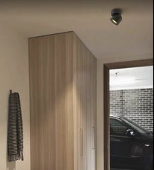 Faretto LED soffitto orientabile dal design moderno in metallo