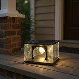 Lampioni da Giardino a Pannelli Solari in Vetro Nero Design Moderno