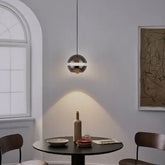Lampadario in Metallo con Design Sferico Moderno