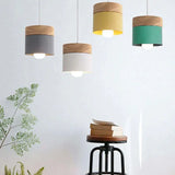 Lampadario Cilindro Stile Nordico Altezza Regolabile in Legno per Sala da Pranzo