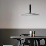Lampadario Disco Volante Altezza Regolabile in Metallo Stile Nordico per Sala Pranzo