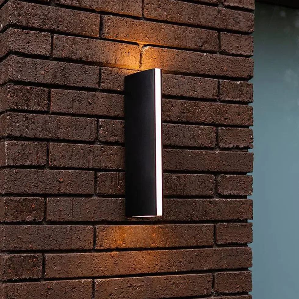 Applique Doppio Fascio da Esterno LED in Metallo Design Moderno