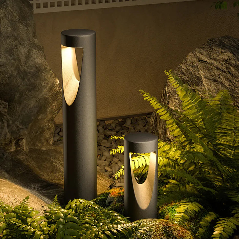 Luce Esterna da Giardino Design Moderno LED in Metallo Nero