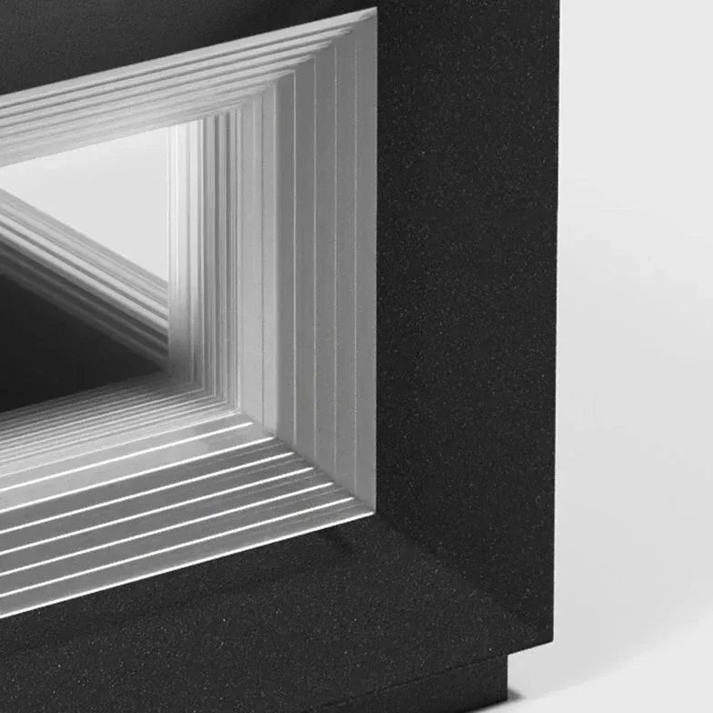 Lampioni da Giardino a Energia Solare in Metallo Nero Design Moderno