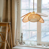 Rosone Lampadario Vintage Design Elegante in Rattan