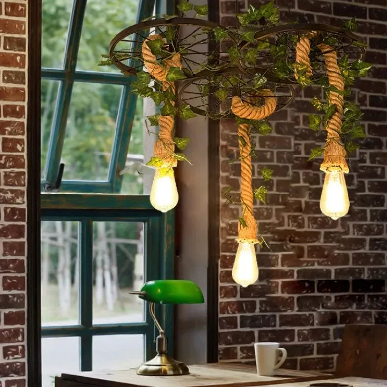 Lampada a Sospensione Industriale Nera con Anello di Ferro