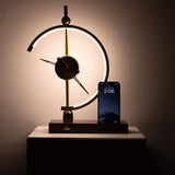 Lampada di orologio con ricarica wireless