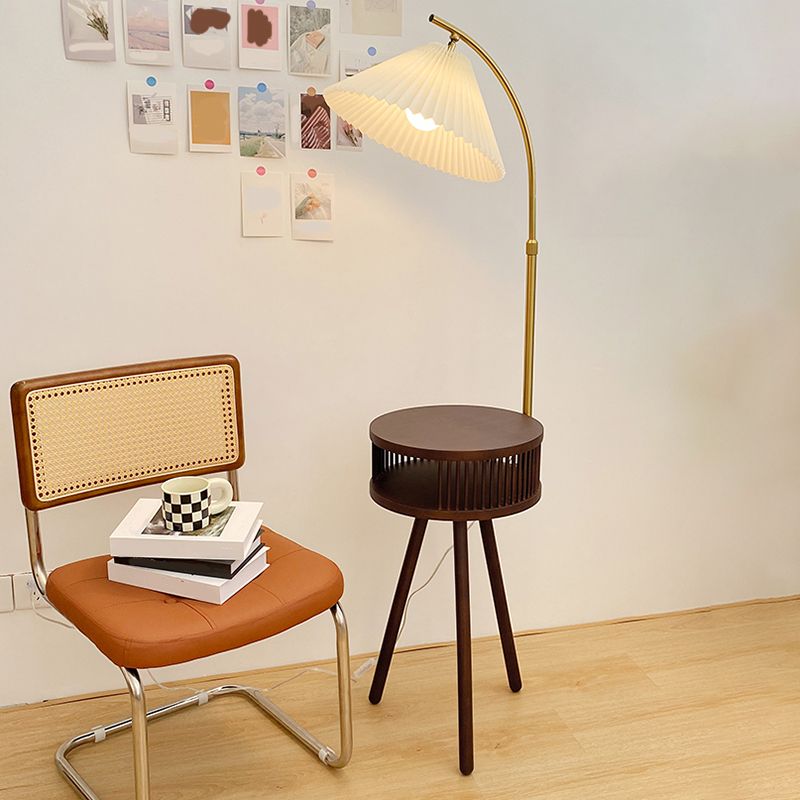 Lampade da Terra con Tavolino in Legno Naturale