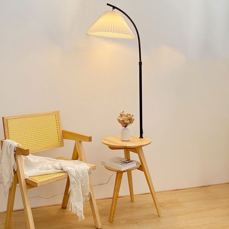 Lampade da Terra con Tavolino in Legno Naturale