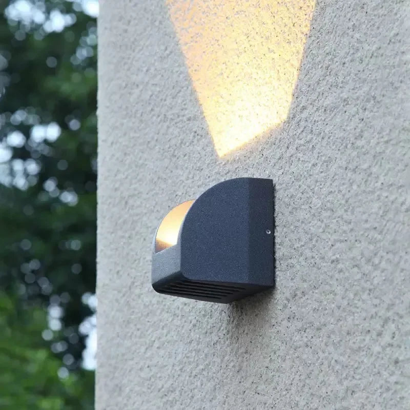 Applique Doppia Luce da Esterno LED in Metallo Design Moderno Nero