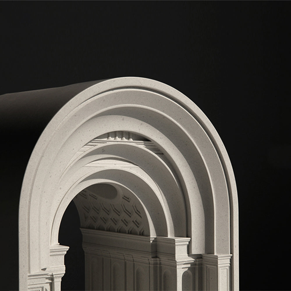 Lampada da Tavolo Art Deco con Design Architettonico