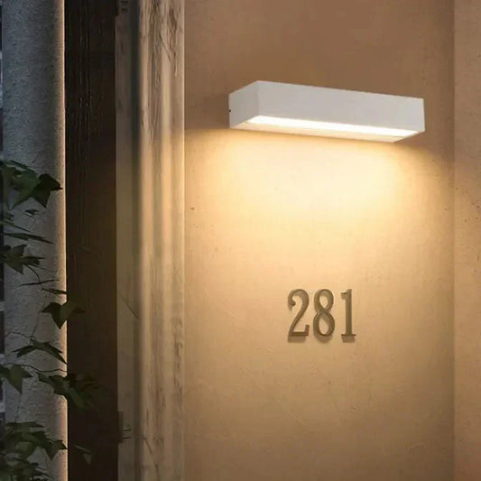 Applique da Parete Esterni LED Moderna in Metallo Lineare