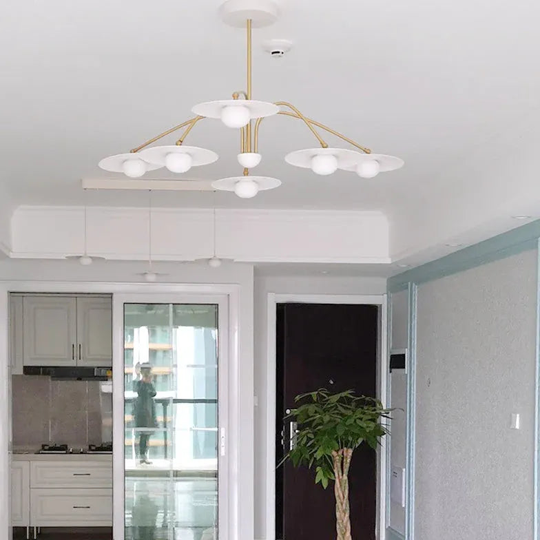 Lampadario Immagini elegante con struttura in metallo