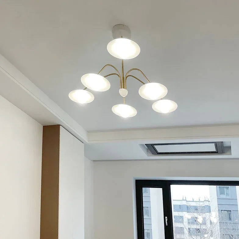 Lampadario Immagini elegante con struttura in metallo