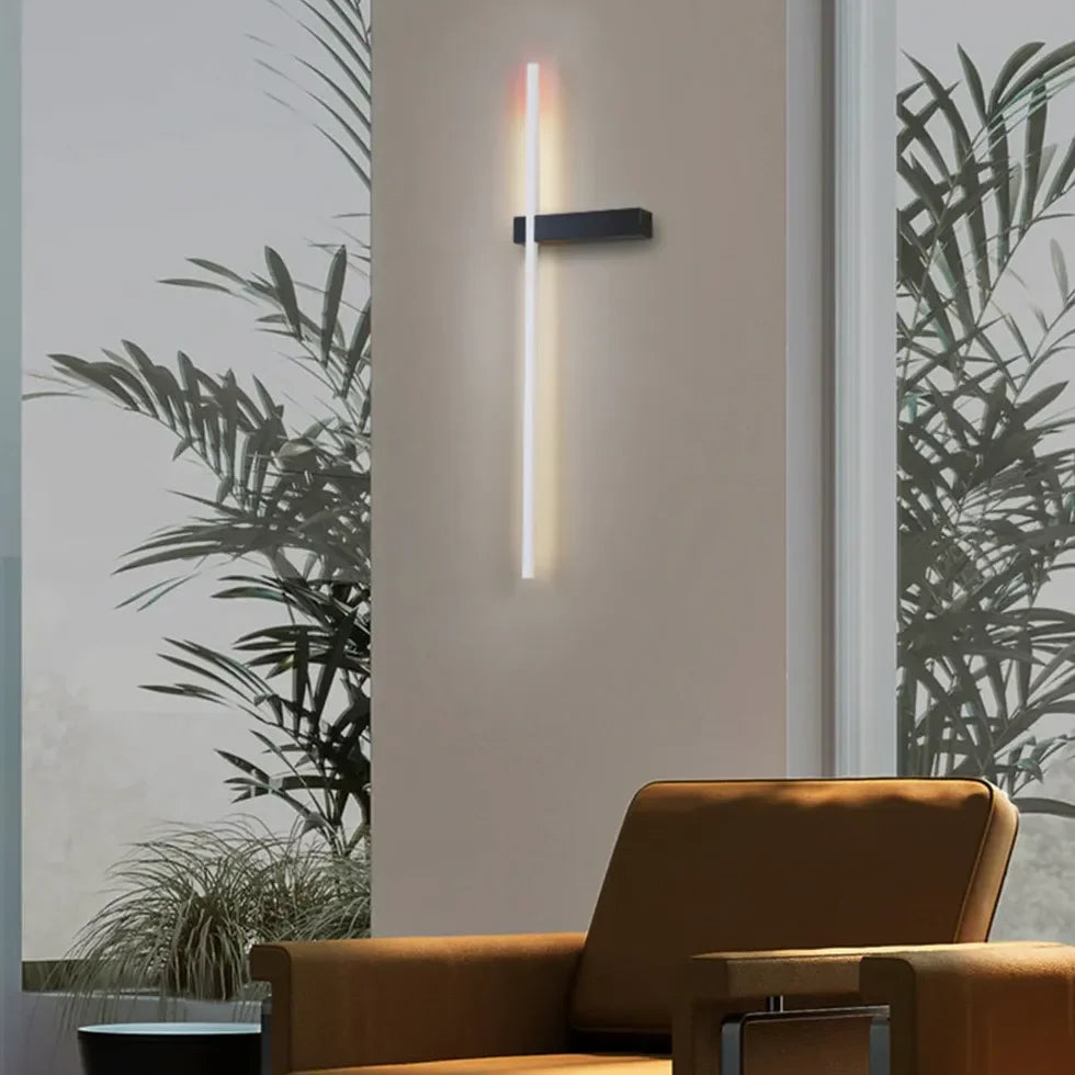 Applique da Parete Lineare Design Moderno LED Regolabile in Metallo da Comodino