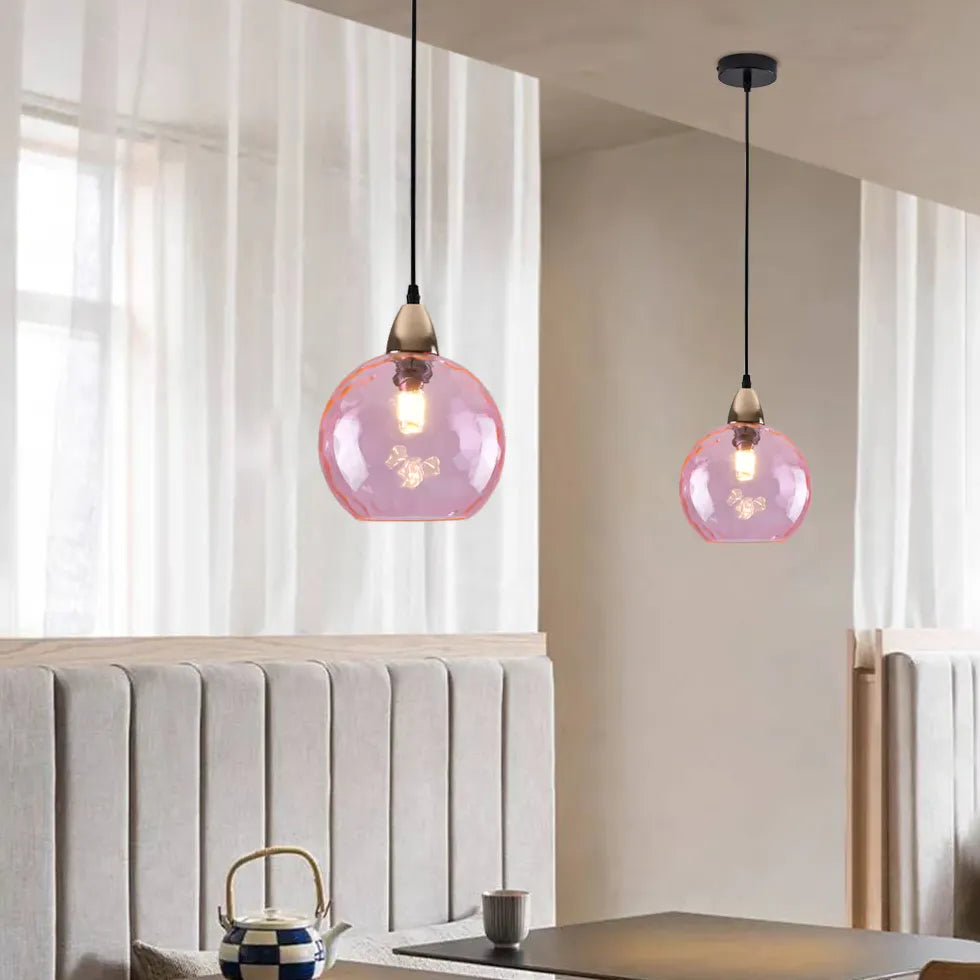 Lampadario colorato vetro per un ristorante elegante