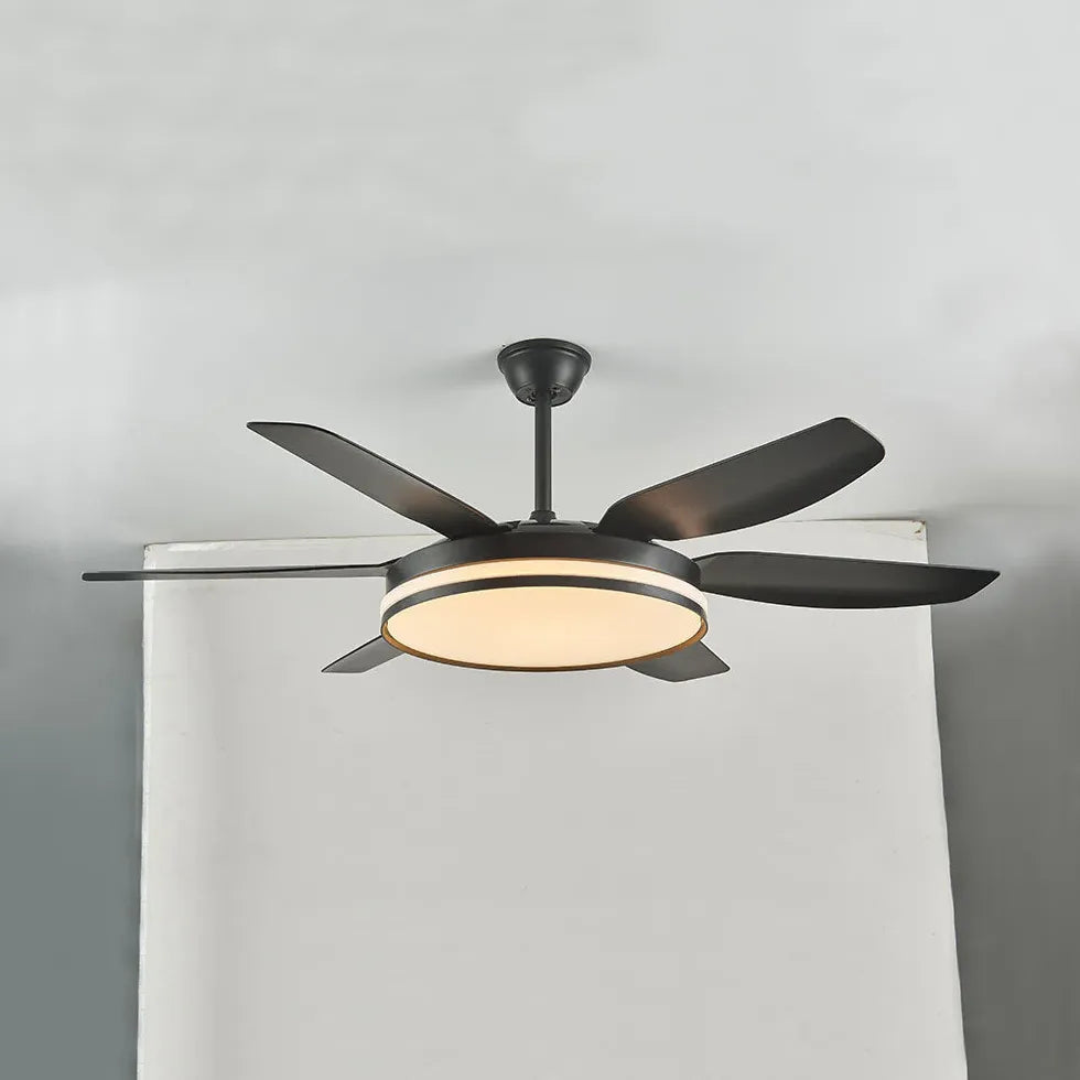 Ventilatore da soffitto con luce led Moderno