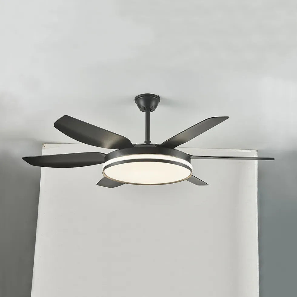 Ventilatore da soffitto con luce led Moderno