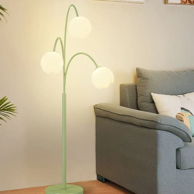 Lampada da pavimento in verde fiore bianco a tre teste