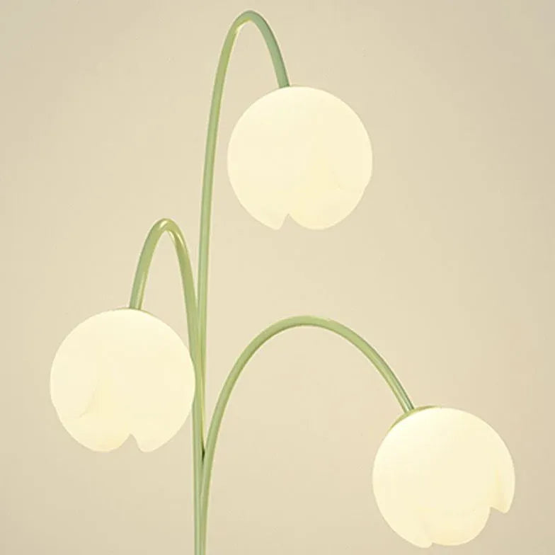 Lampada da pavimento in verde fiore bianco a tre teste