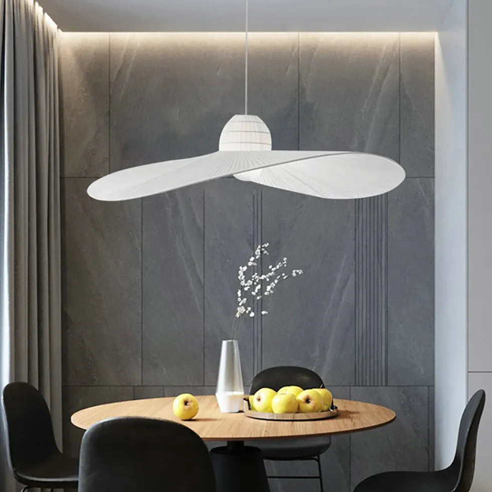 Lampadari ventilatori moderni con design bianco curvo