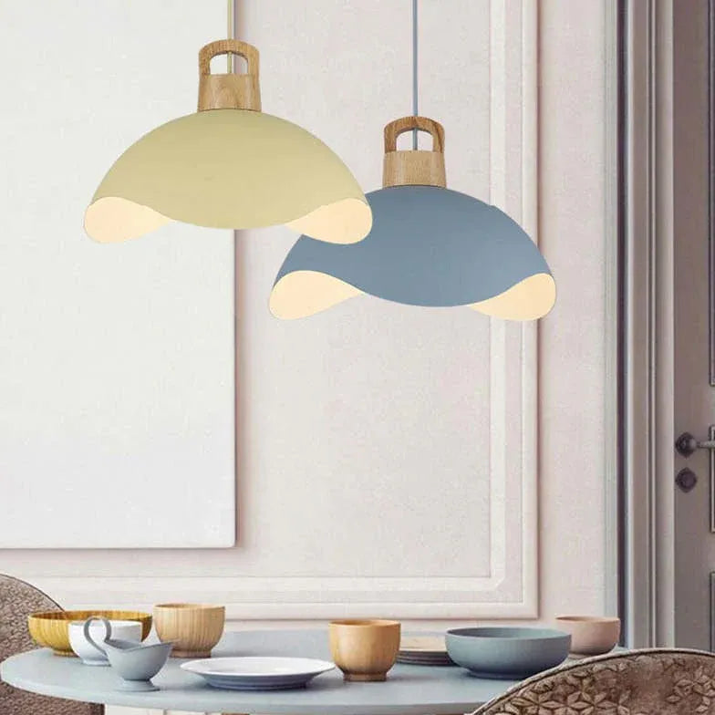 Lampadario moderno a soffitto design semicerchio