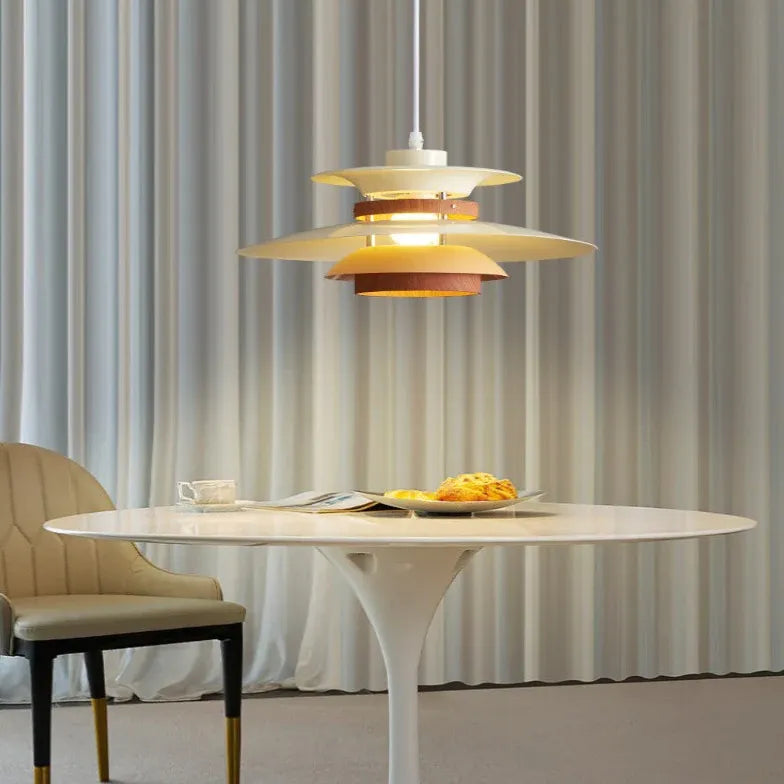 Lampadario Nordico Stile Moderno e Eleganza