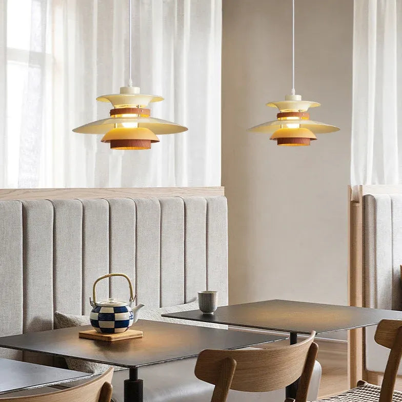 Lampadario Nordico Stile Moderno e Eleganza