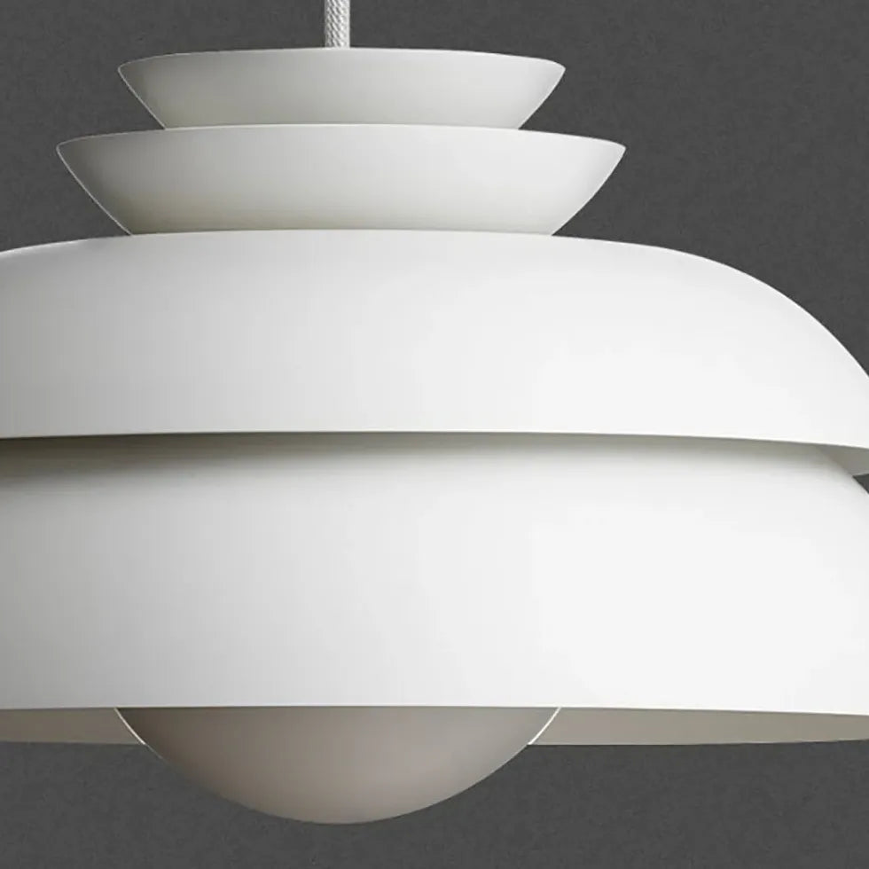 Lampadario elegante moderno con design bianco