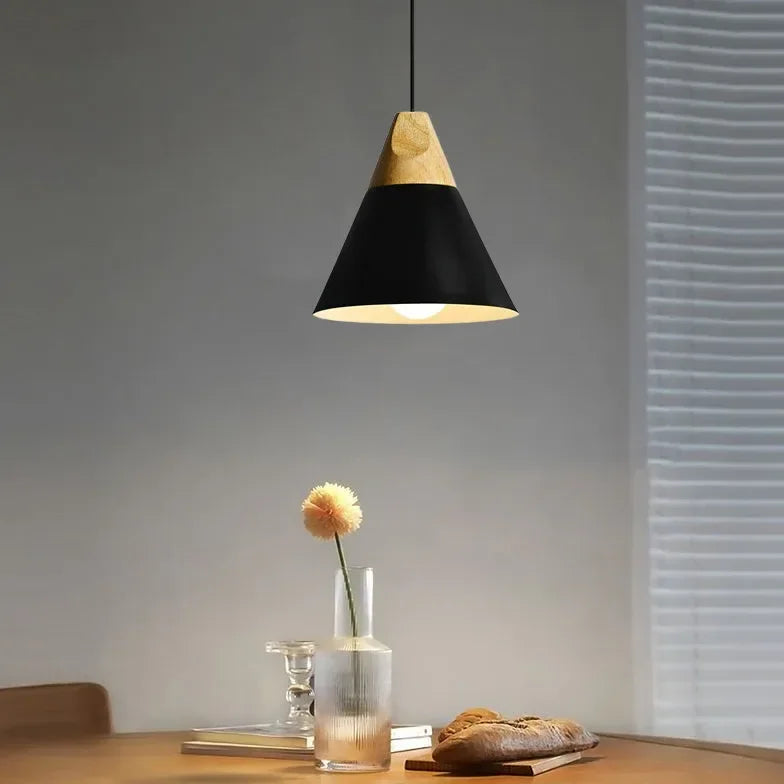 Lampadario in Legno Moderno per Sala da Pranzo
