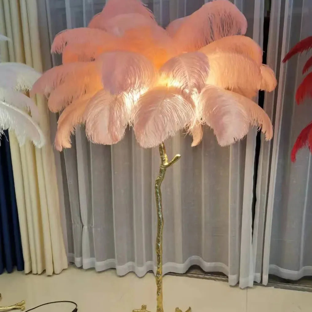 Lampada da tavolo da design di piuma bianca