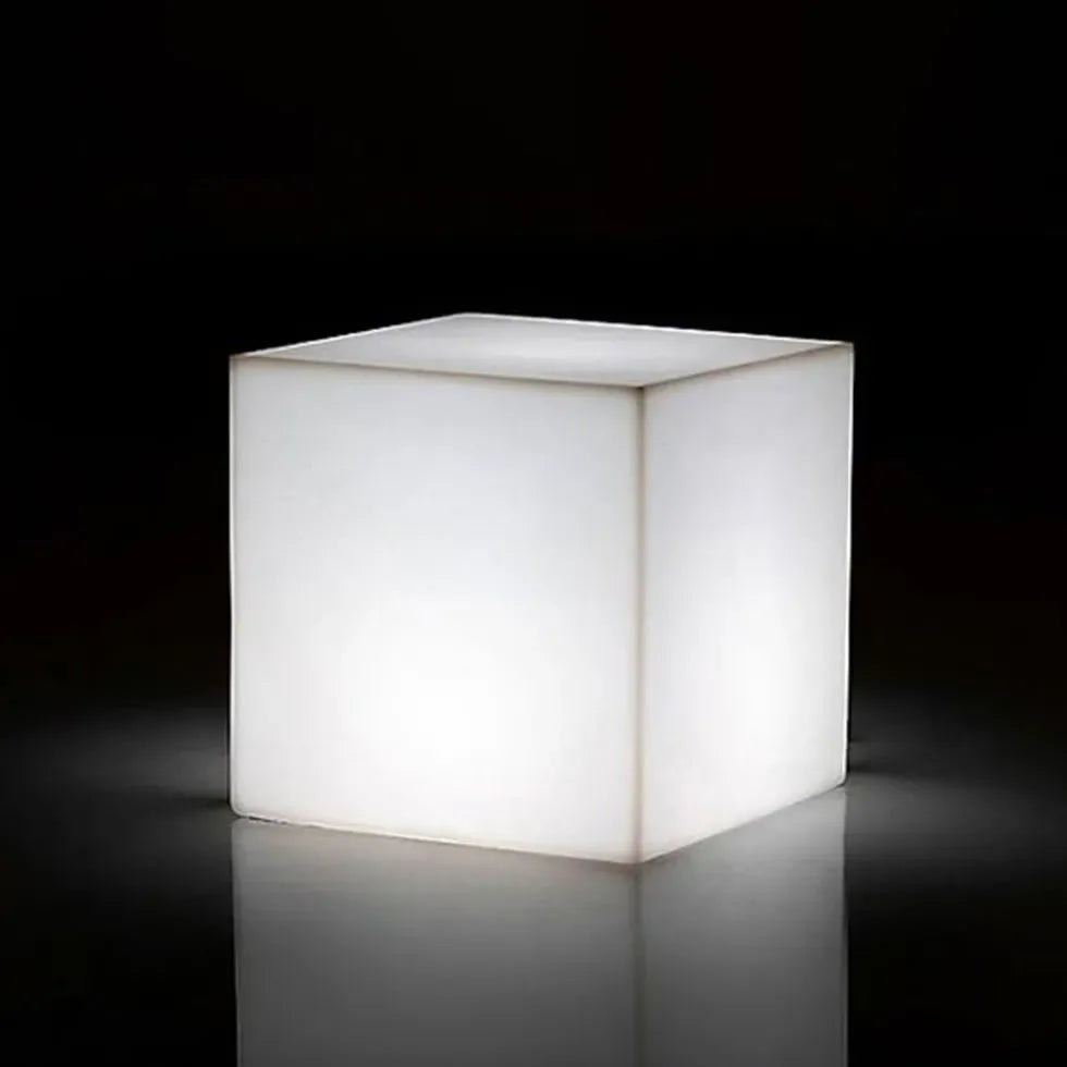 White Cubic LED Outdoor Floor Lamp