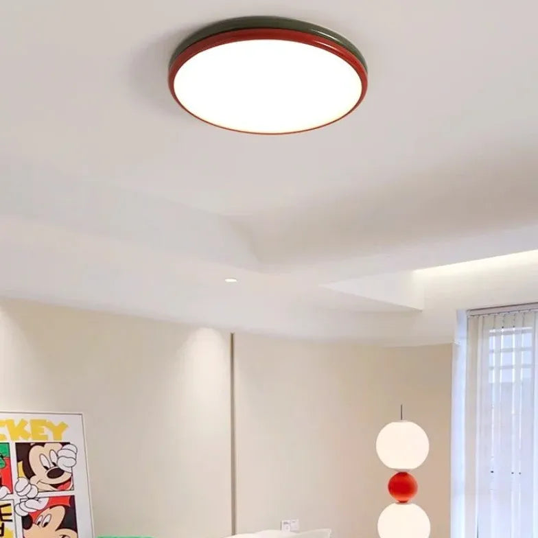 Lampada da soffitto colorata design moderno elegante