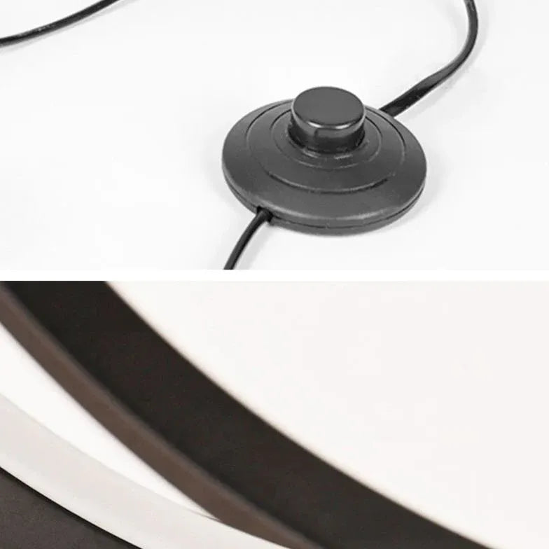 Minimalist Ring Tripod Floor Lamp