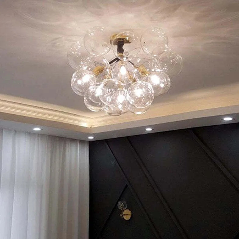 Lampadario a bolle trasparente vetro elegante