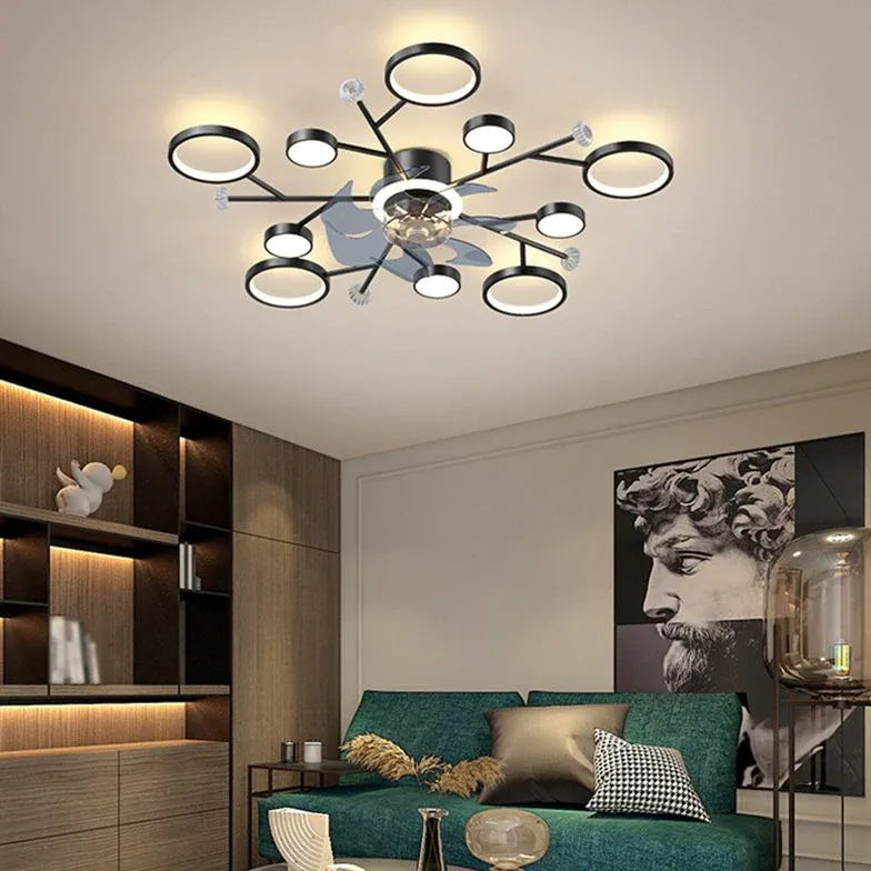 Lampadario con ventilatore moderno elegante e funzionale